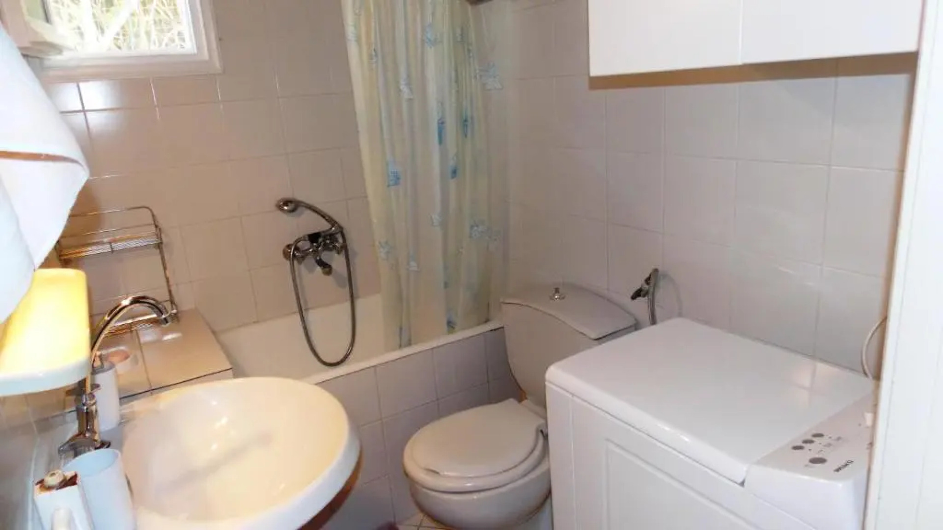 Lamda's House Agii Deka Corfu