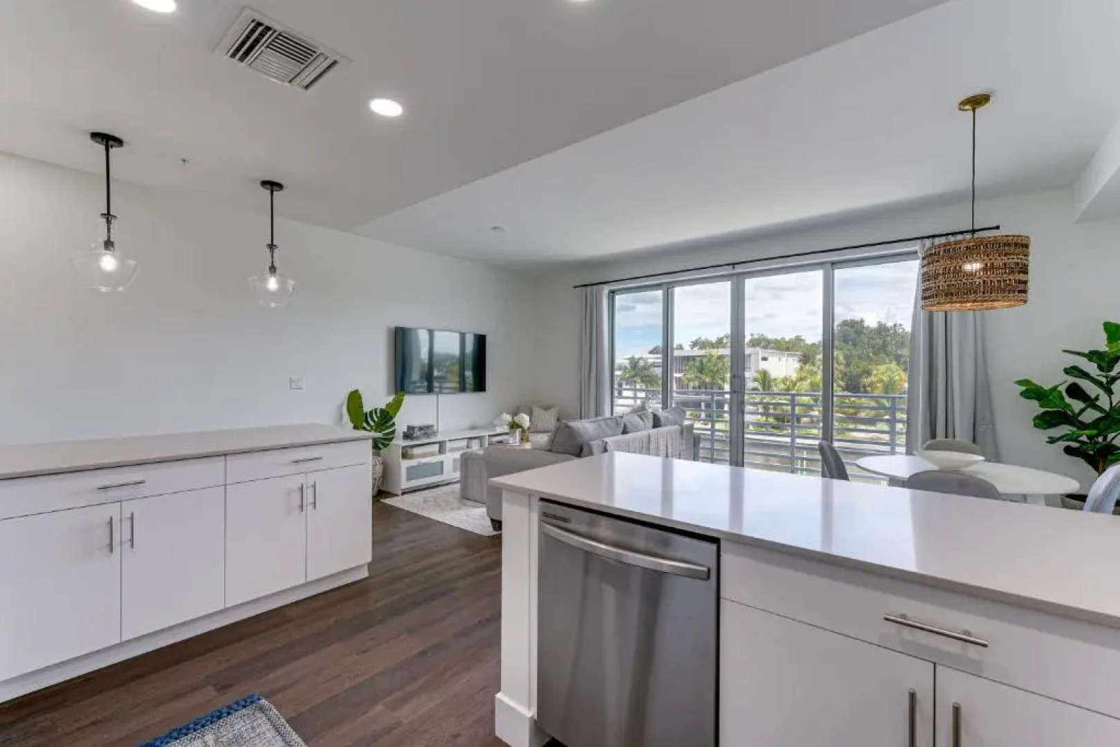All-New, Waterfront Condo in Downtown Sarasota!