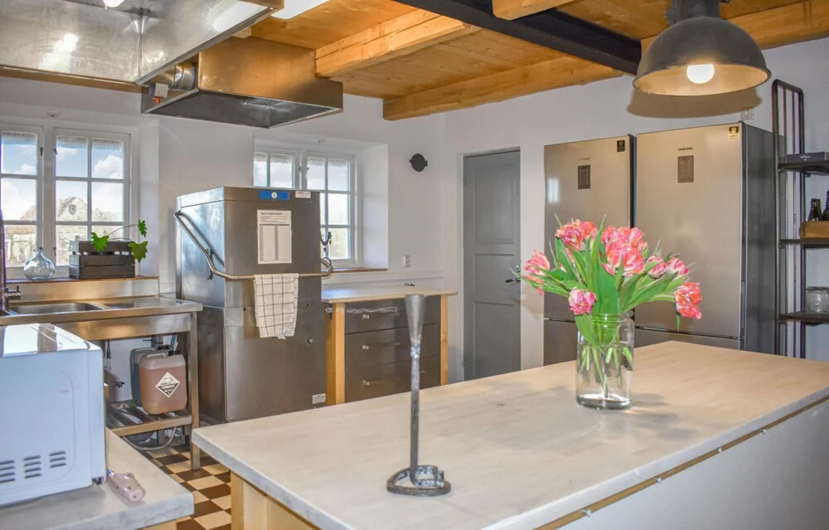 Amazing Home in Staffanstorp With Wifi and 8 Bedrooms