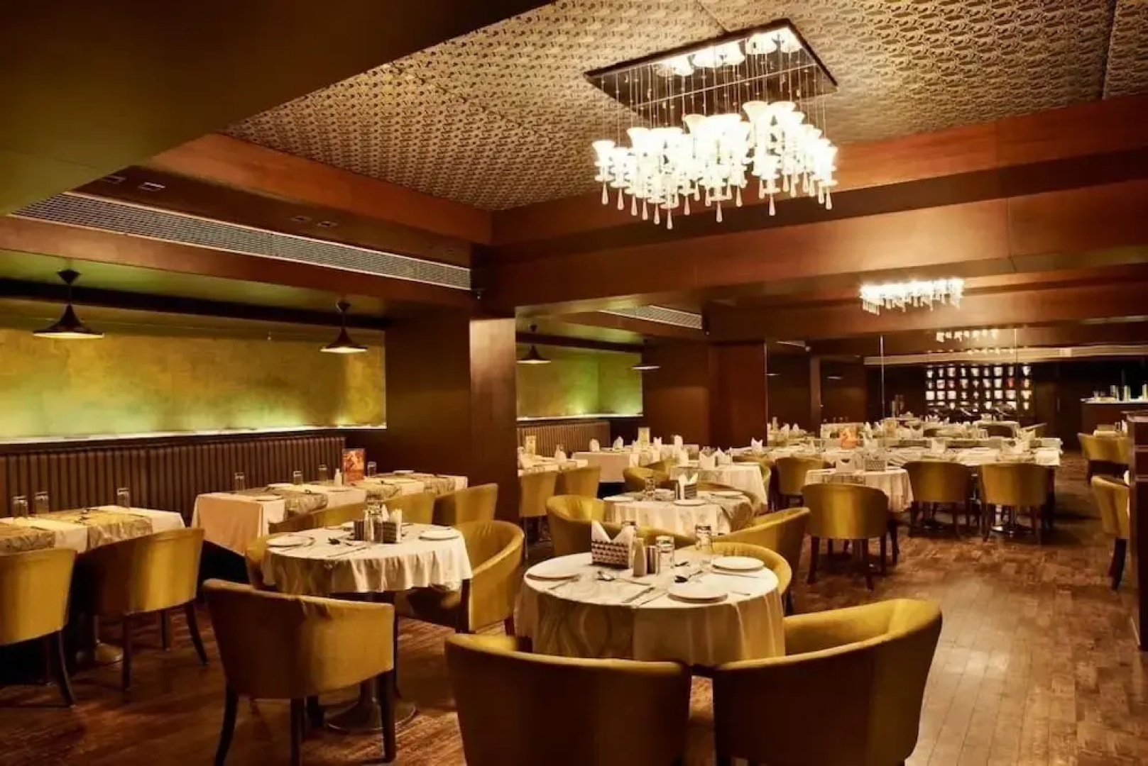 Hotel The Golden Oak Central by Citrus Prime