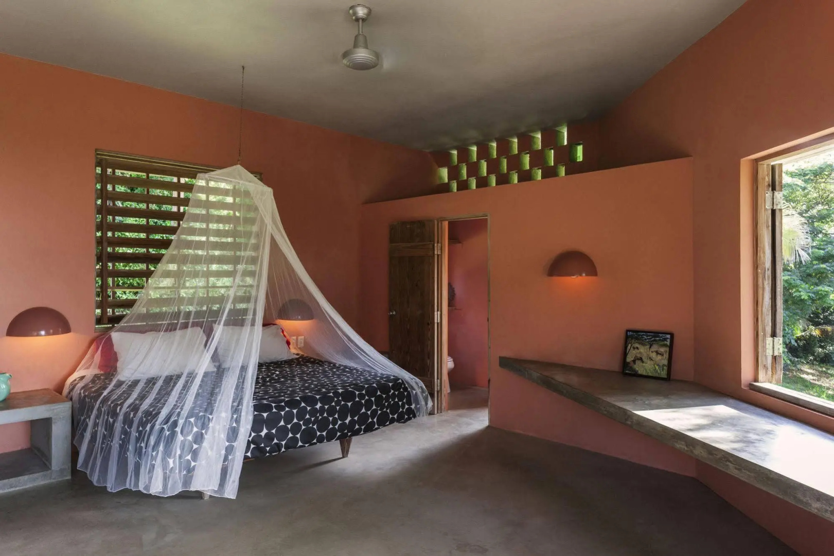 Hix Island House