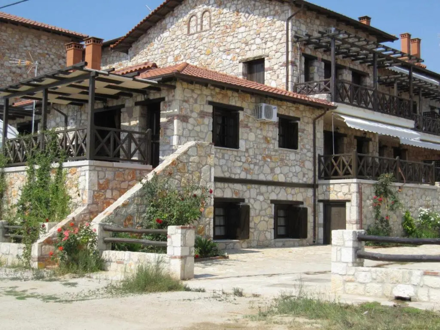Psakoudia Villas