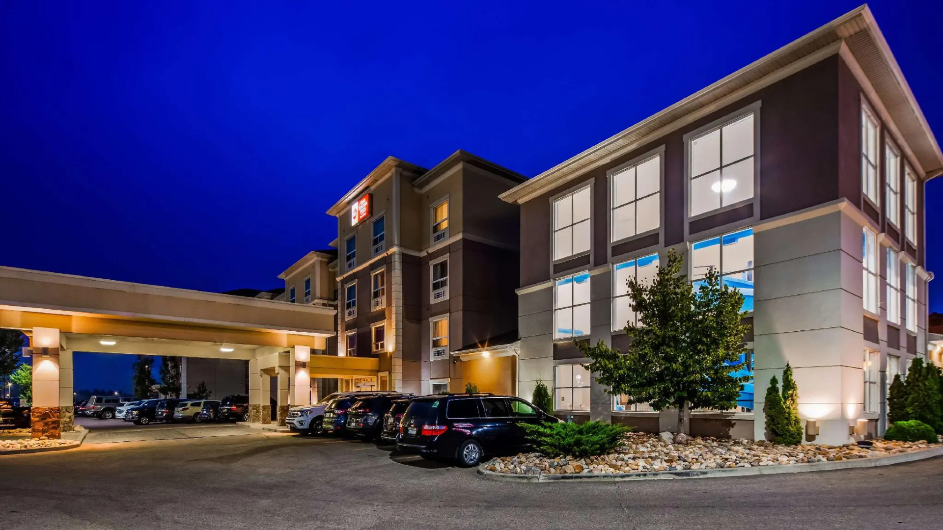 Best Western Plus South Edmonton Inn & Suites
