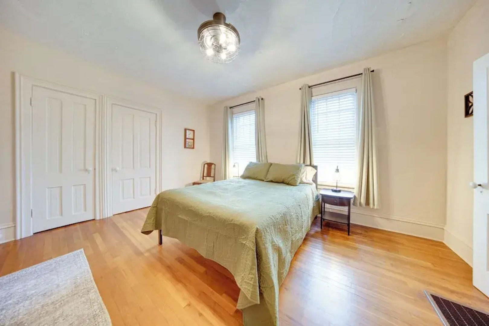 Central Meadville Apartment - Walk to Downtown!