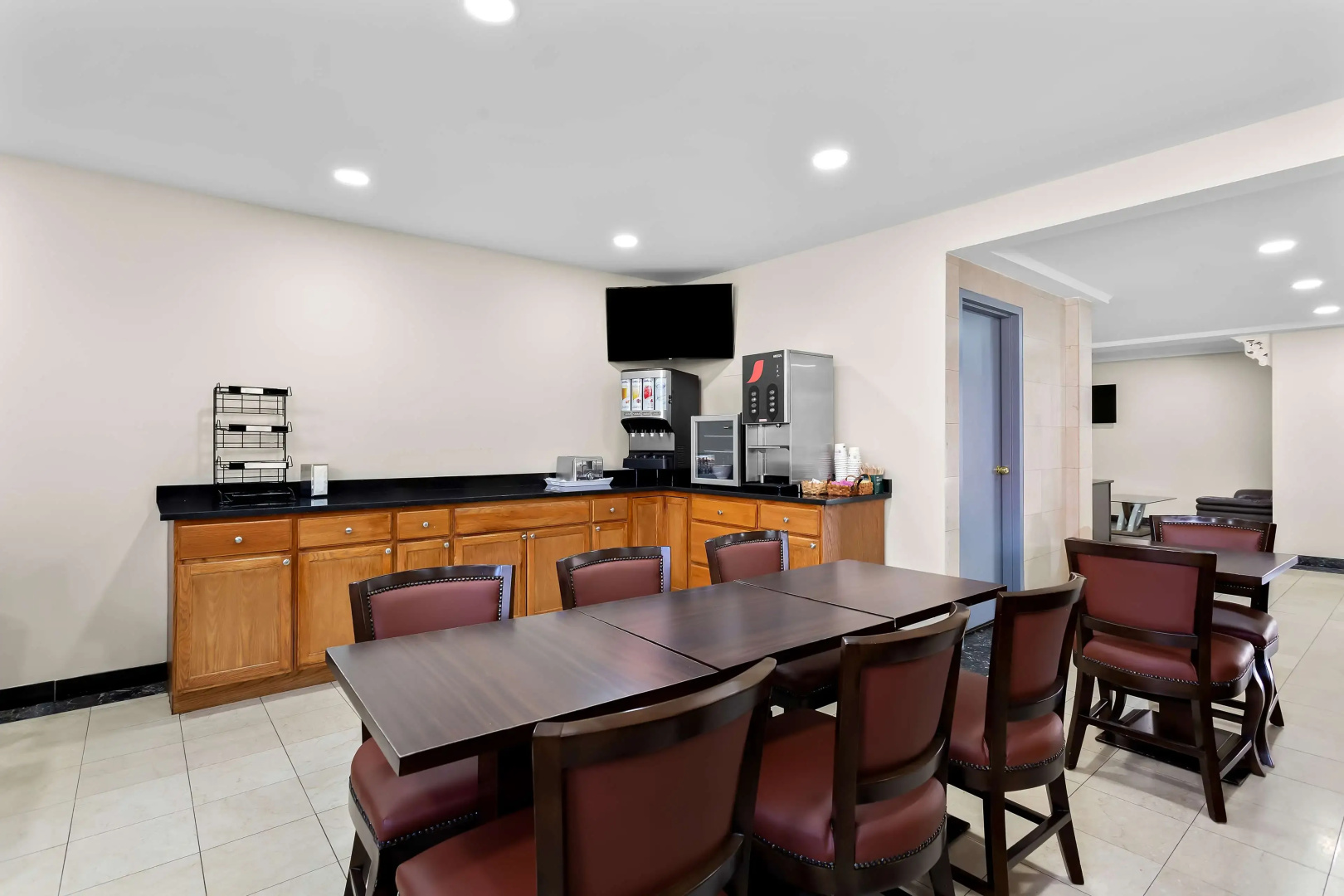 SureStay Plus by Best Western Windsor