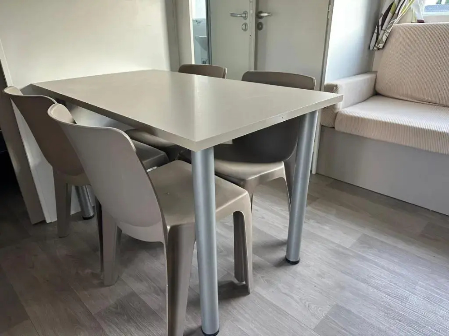 Bungalow 4-6 Personnes