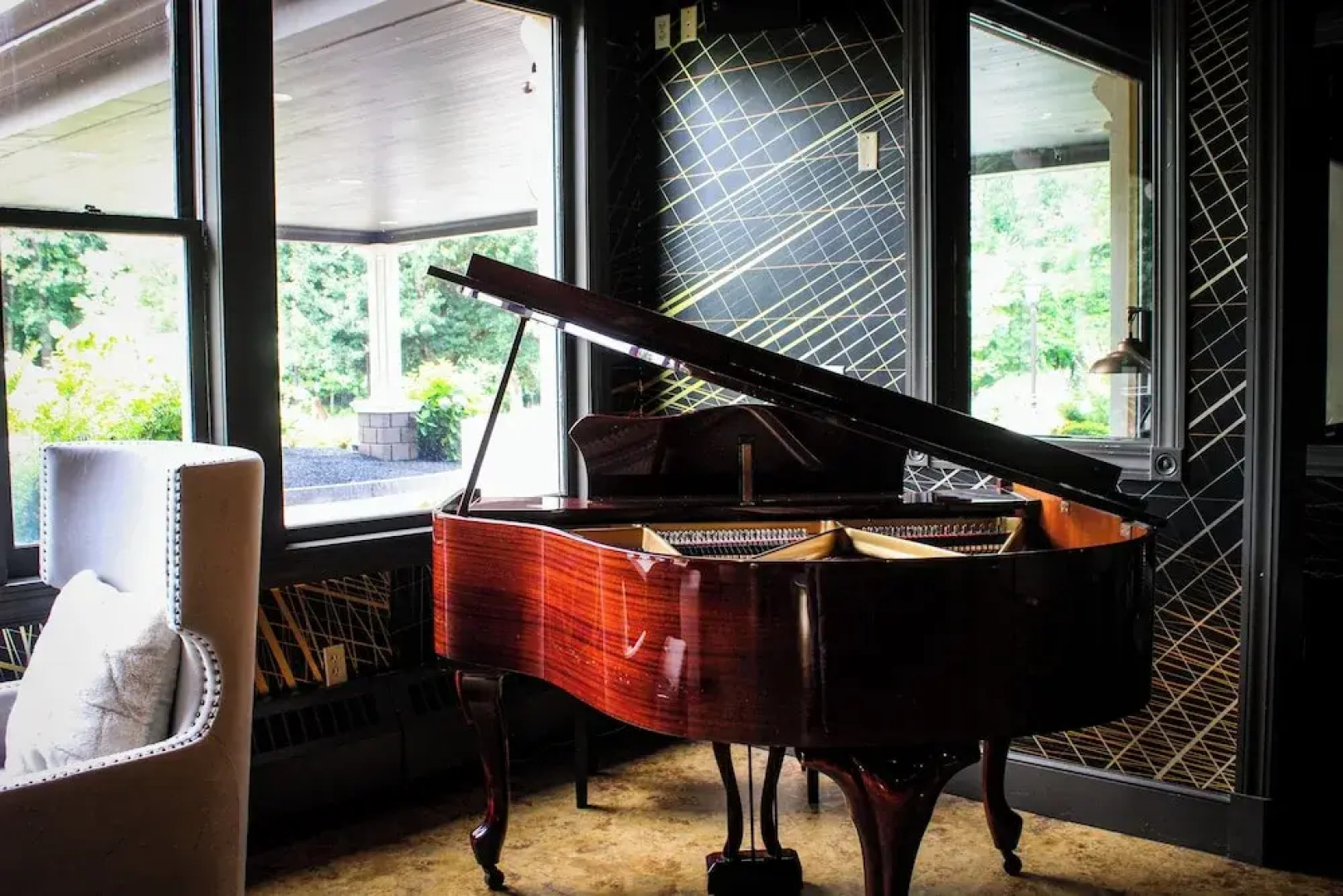 Chateau Merrimack Resort & Spa