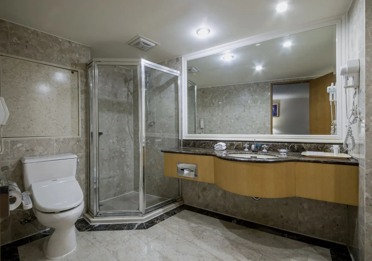 The Carlton Hsinchu