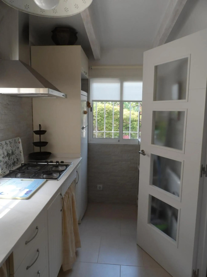 Casa con jardín frente Playa de Burriana