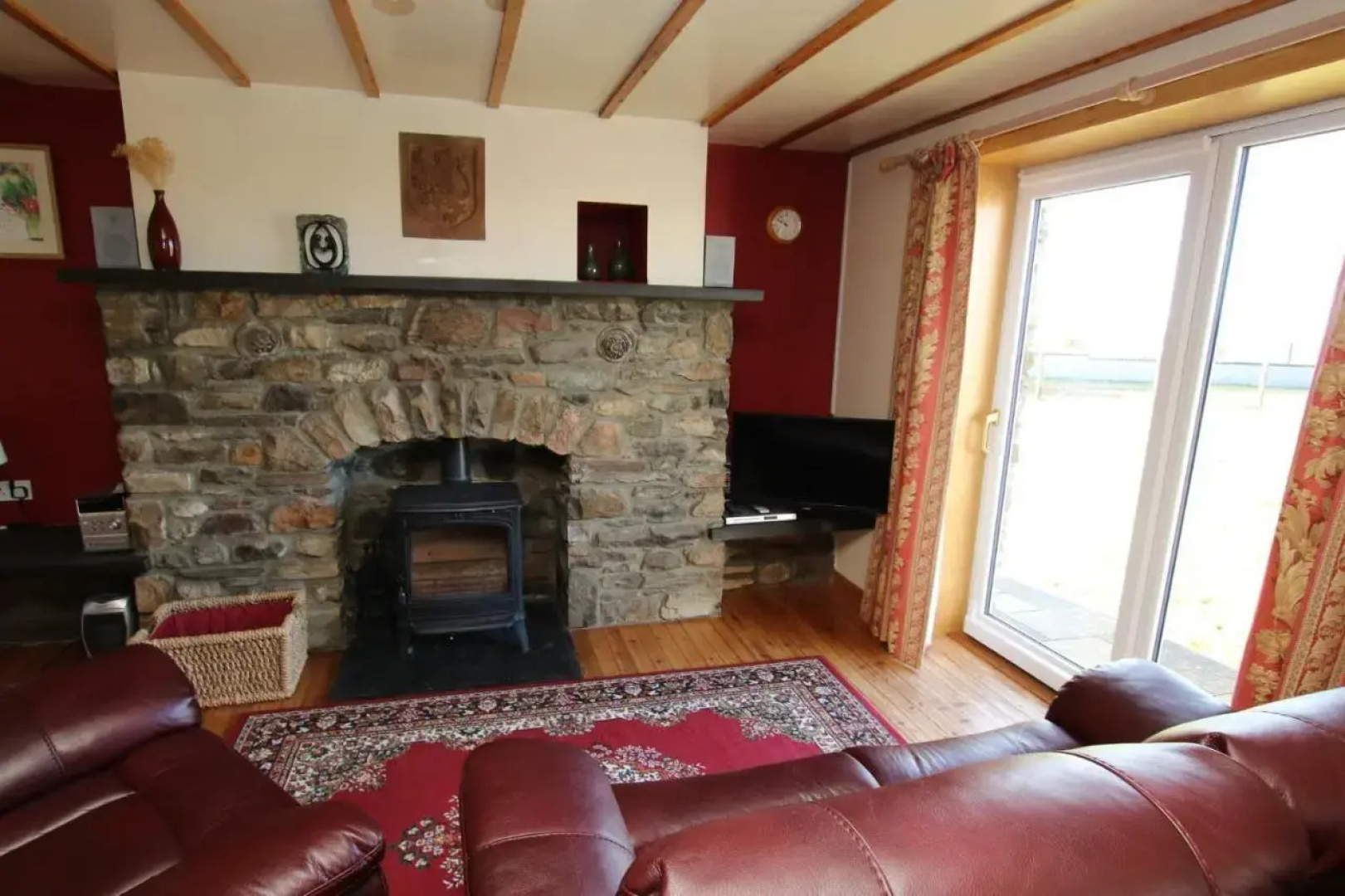 Taigh An Clachair