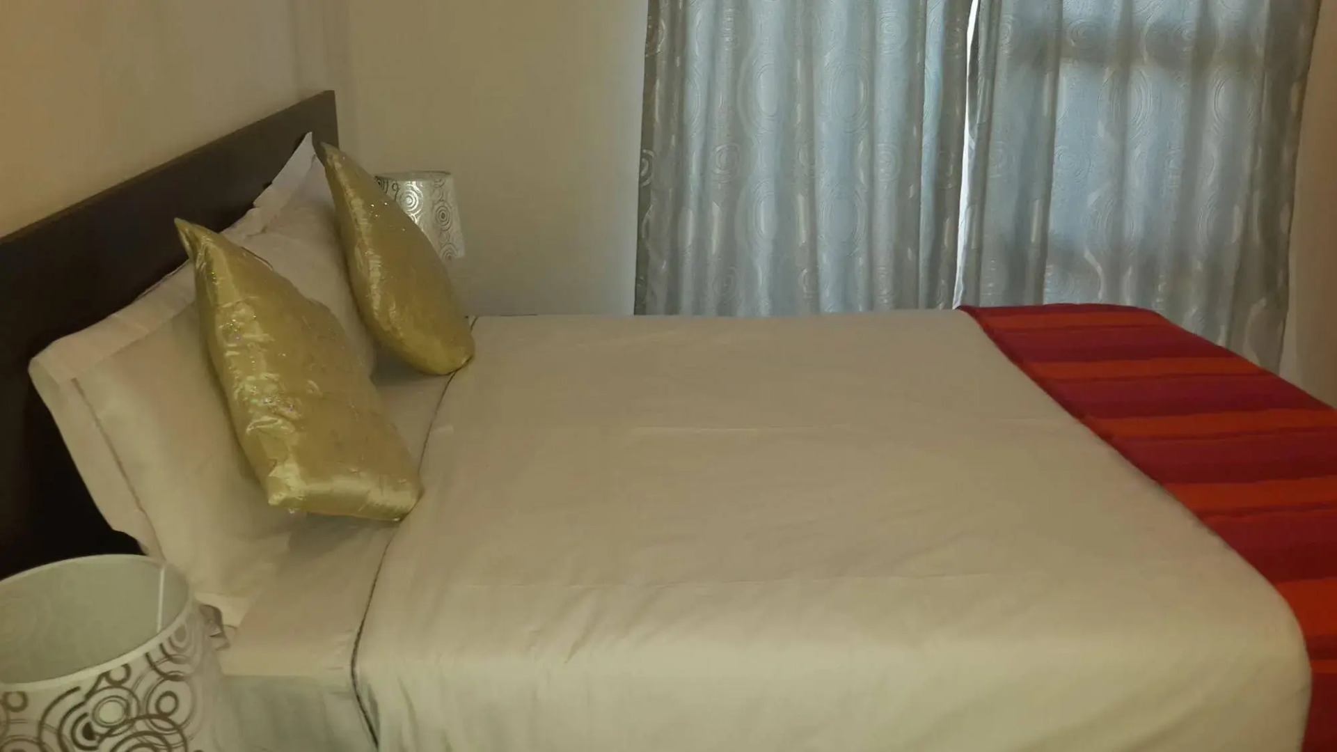 Tasha Lodge and Tours