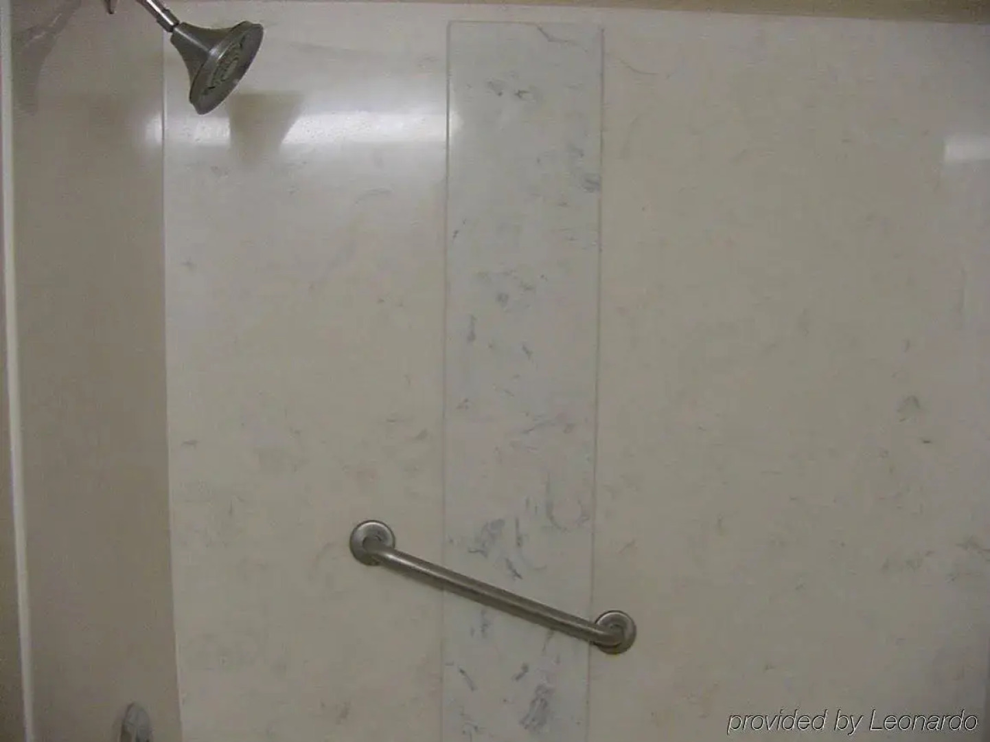 Holiday Inn Express & Suites Fredericksburg by IHG