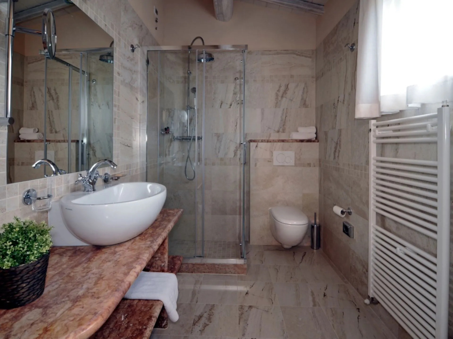 Luxury Villa With spa in Val d Orcia-villa LE Buche