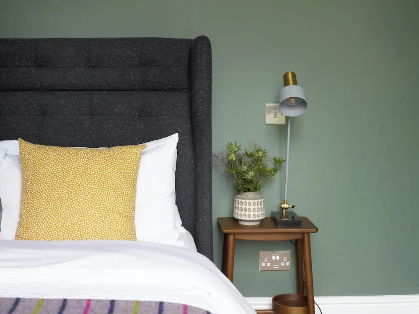 The Royston At Llwynaire