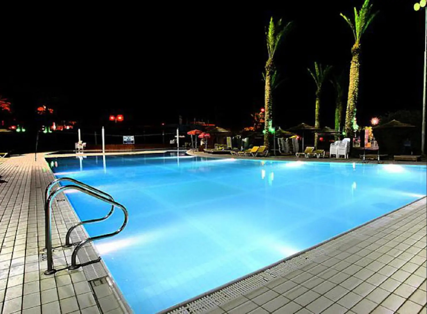 Lotan Desert Travel Hotel