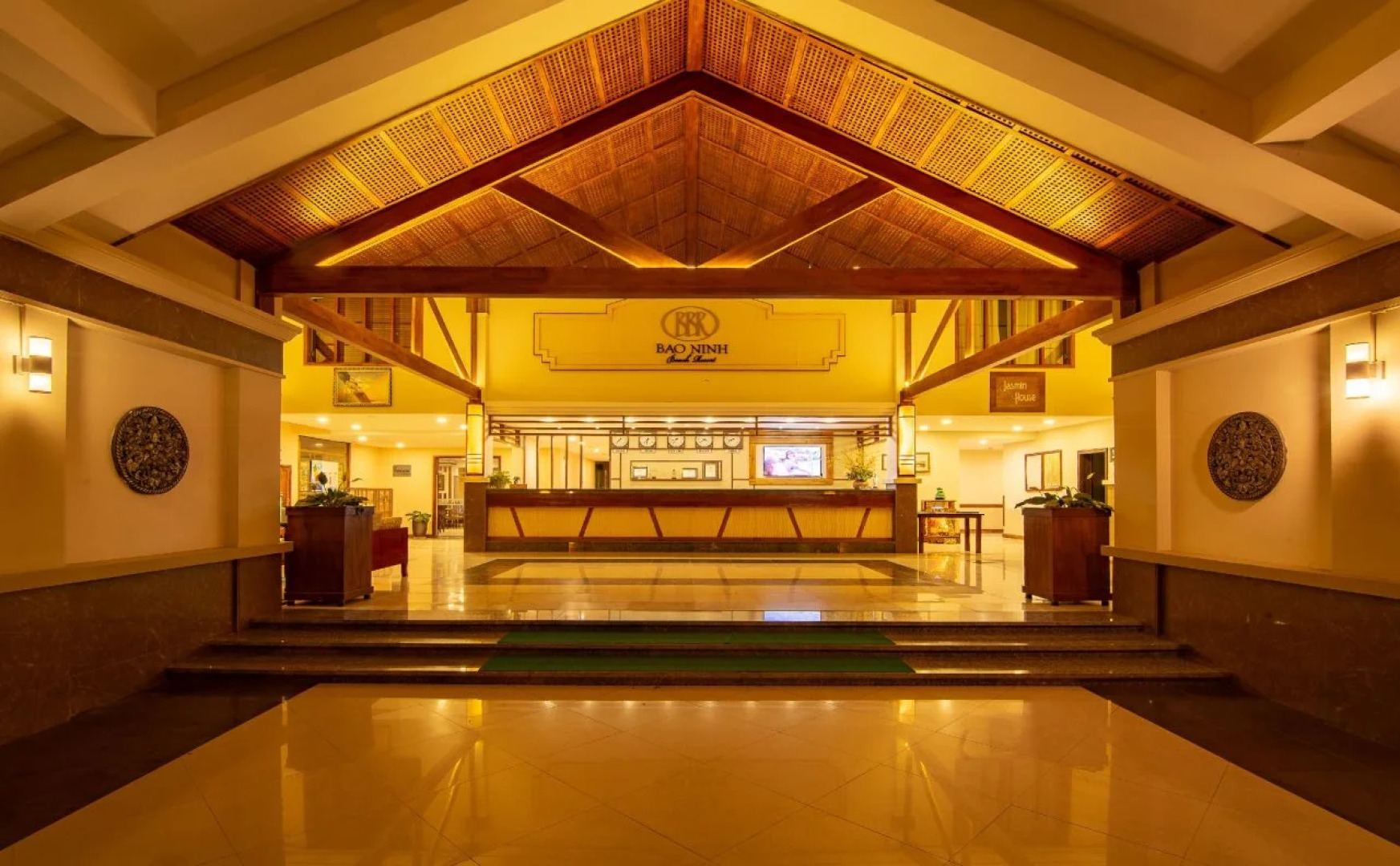 Bao Ninh Beach Resort