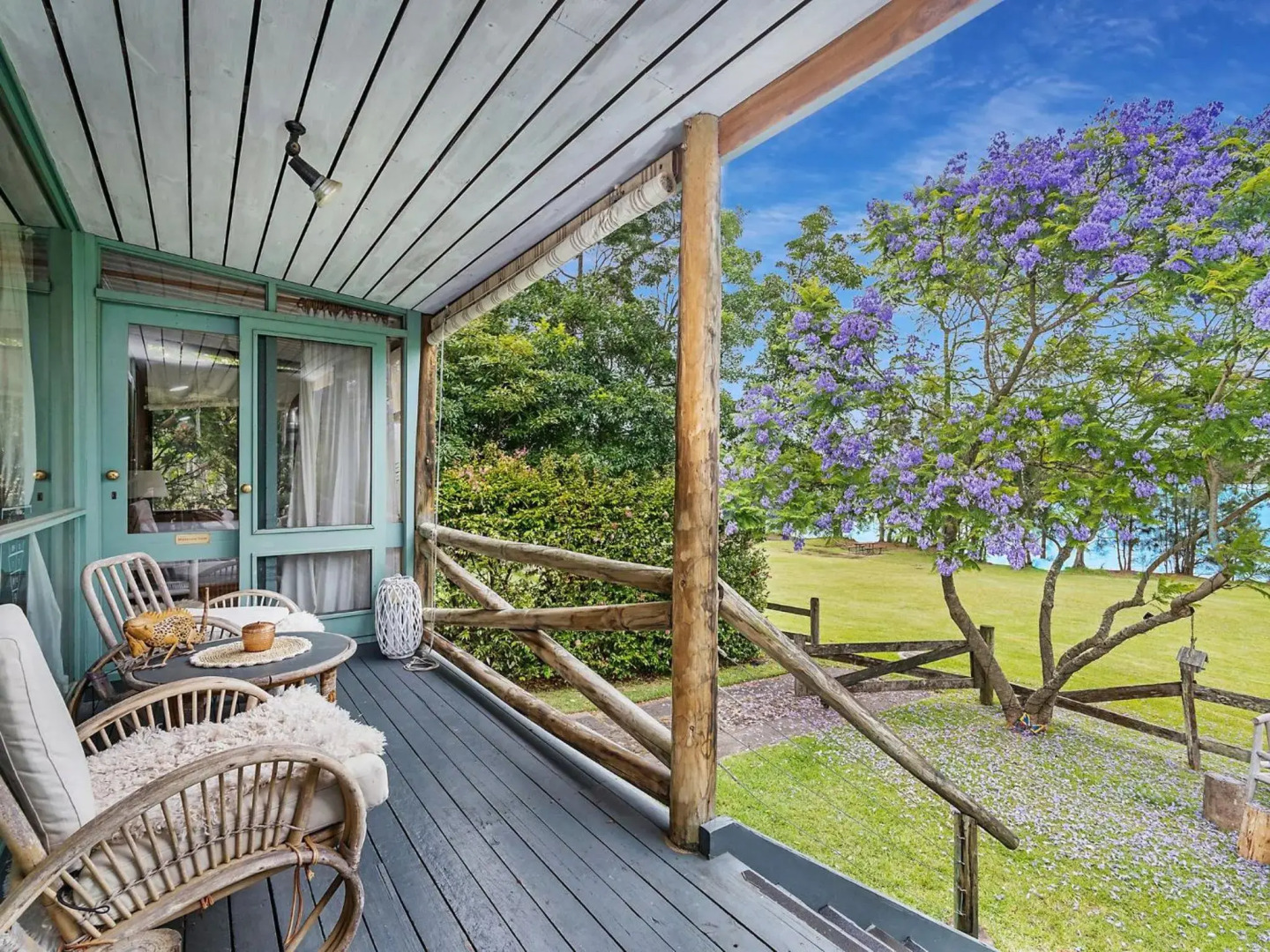 The Lake House at Erowal Bay 4pm Check Out Sundays