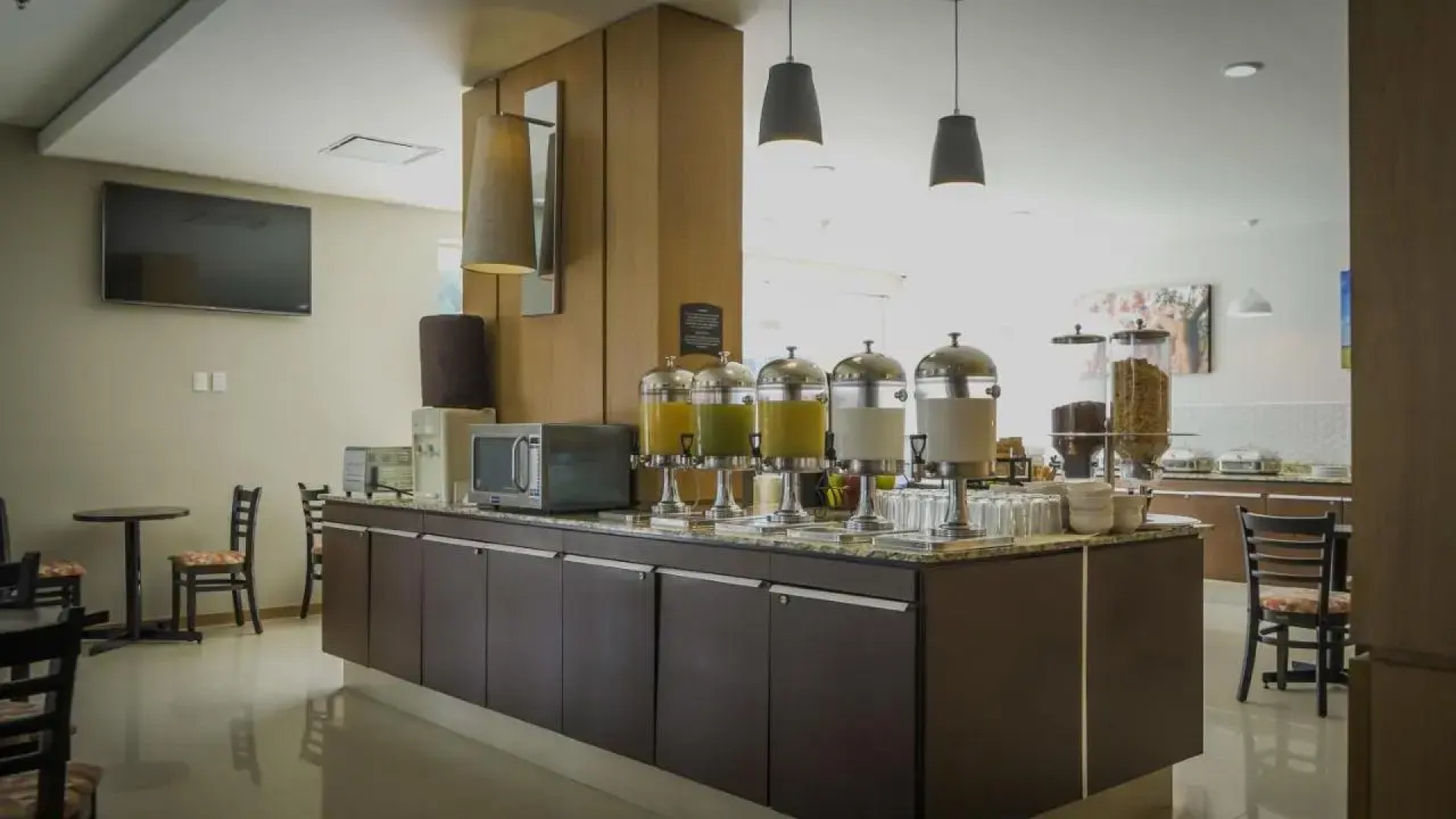 Staybridge Suites Guadalajara Expo by IHG