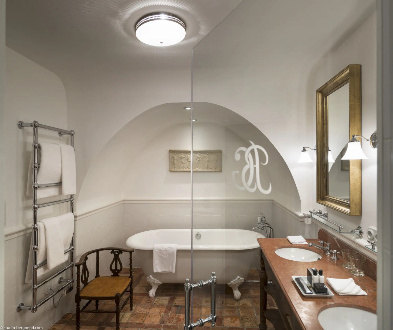 Airelles, La Bastide de Gordes