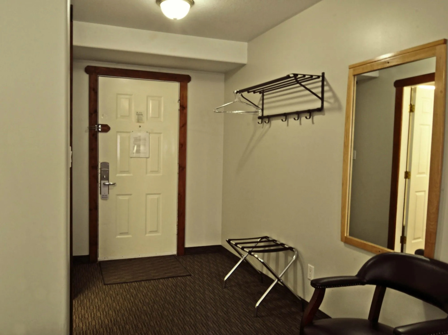 Travelodge by Wyndham Golden Sportsman Lodge