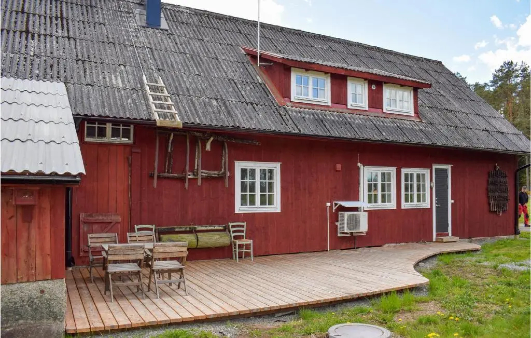 Nice Home in Lammhult With 3 Bedrooms and Wifi