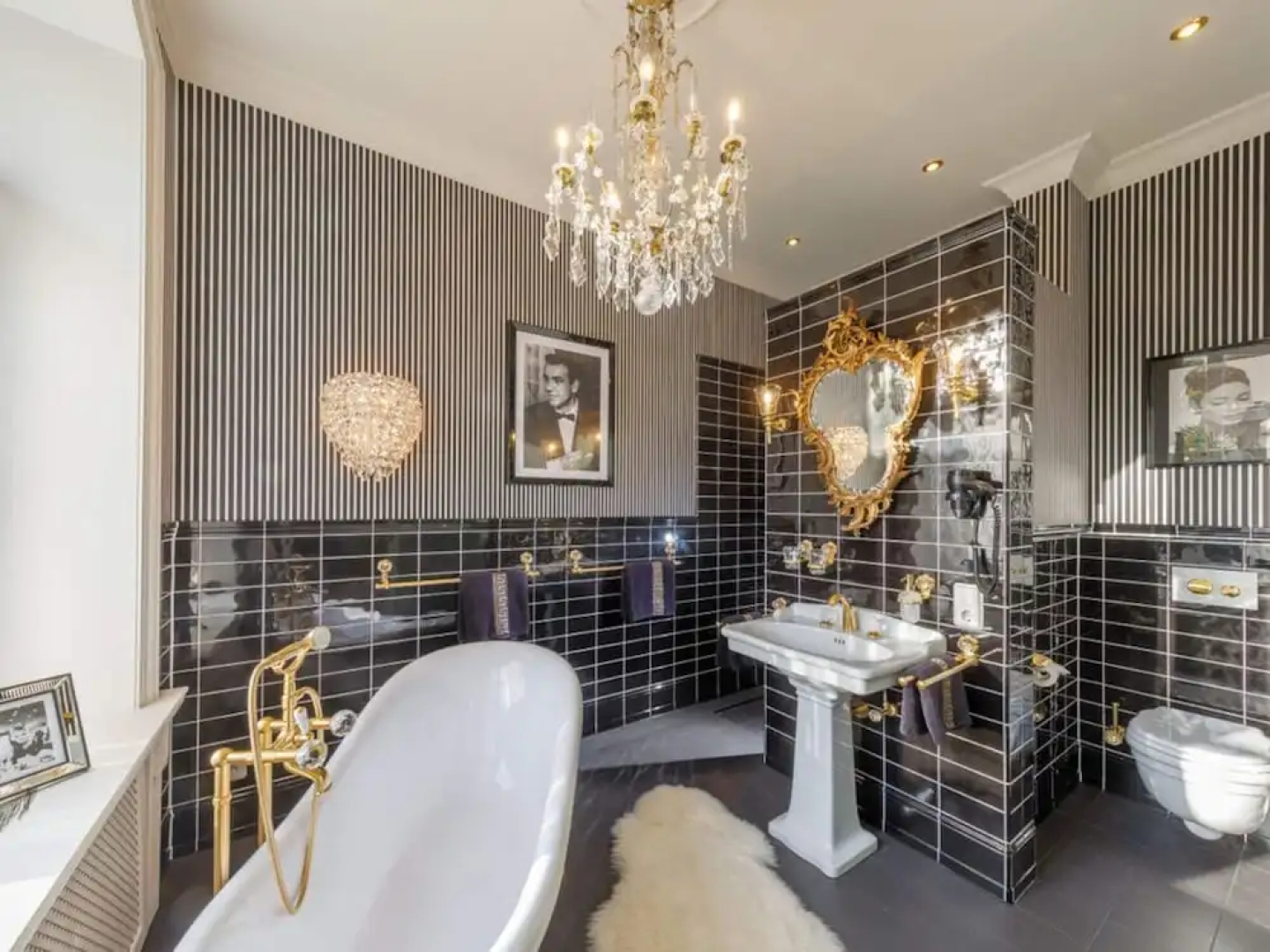 Villa _peacock Suite