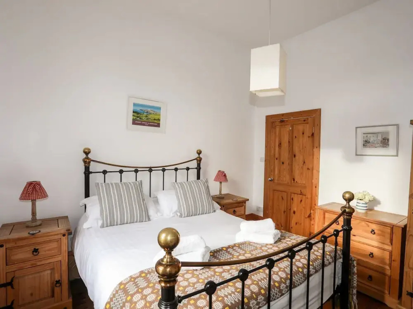 East Point Lynas Lighthouse Keeper's Cottage