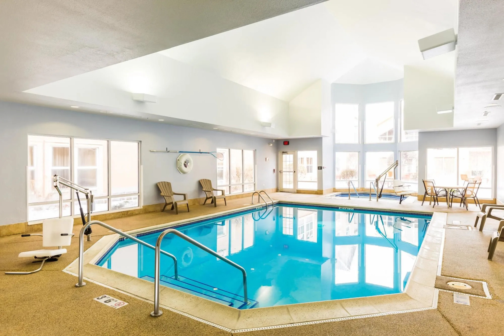 Hampton Inn & Suites Chicago/Hoffman Estates