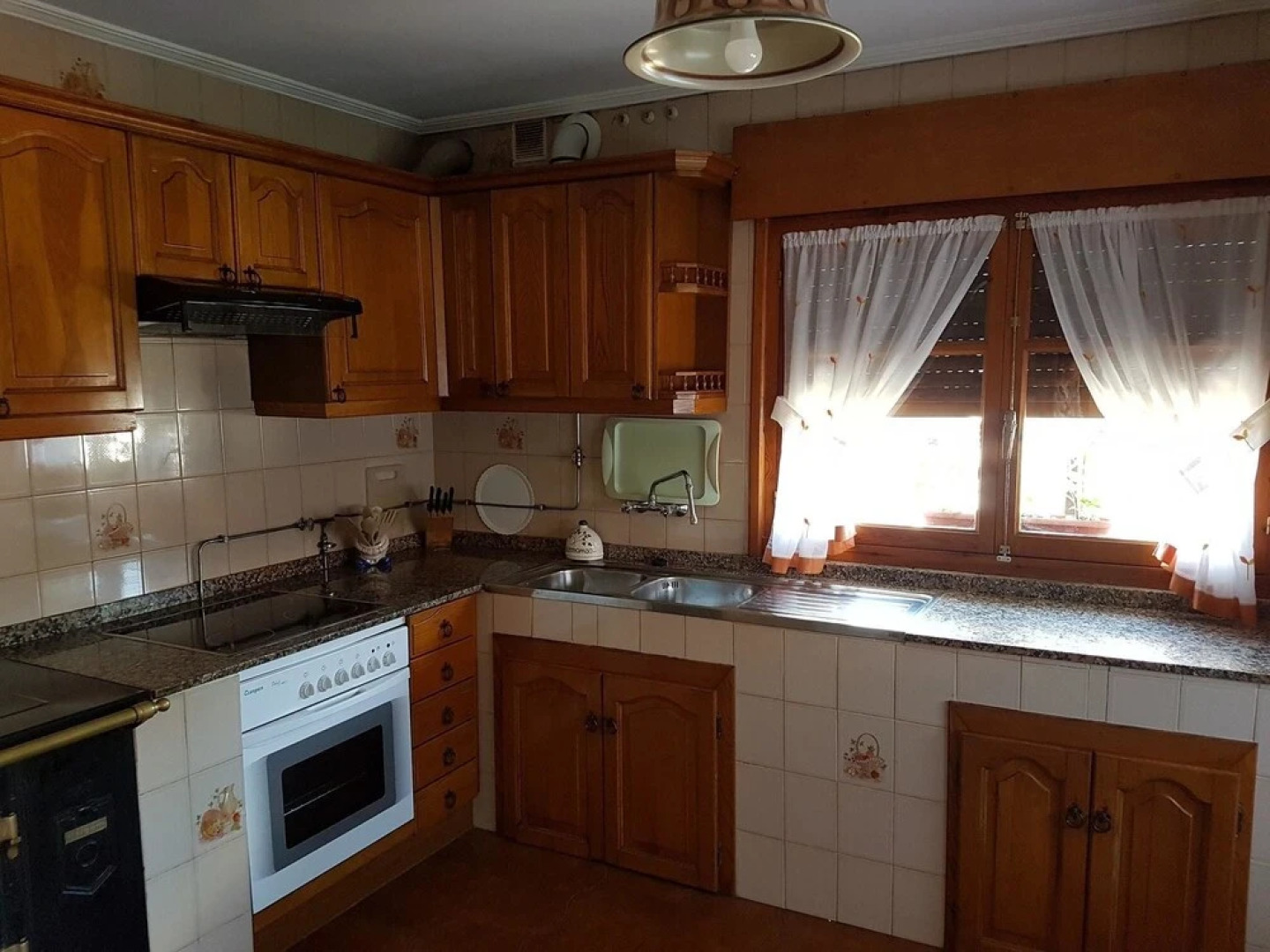 House With 3 Bedrooms in Avín, With Furnished Terrace and Wifi