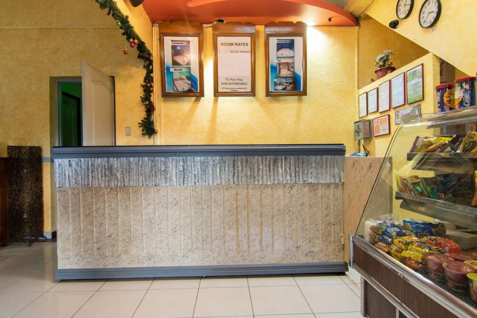 OYO 482 Sitio Manuel Hotel