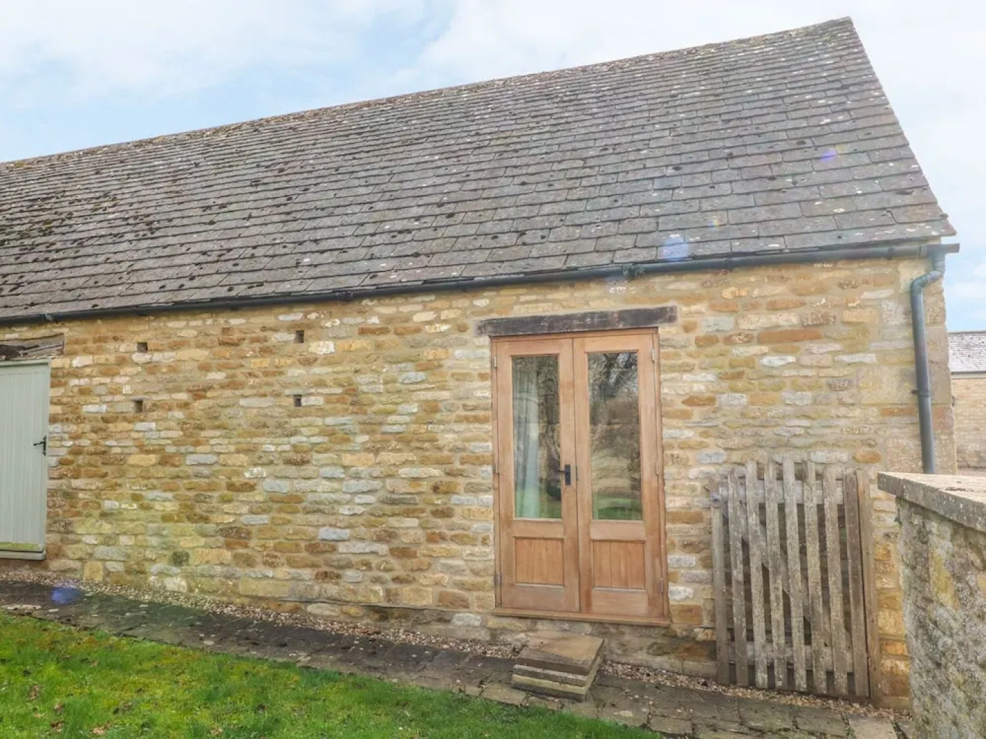 The Court Yard Cottage