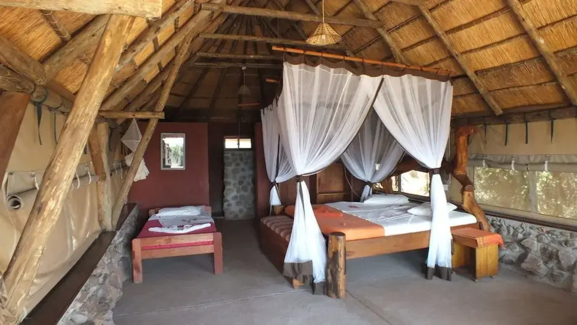 Kabalega Wilderness Lodge