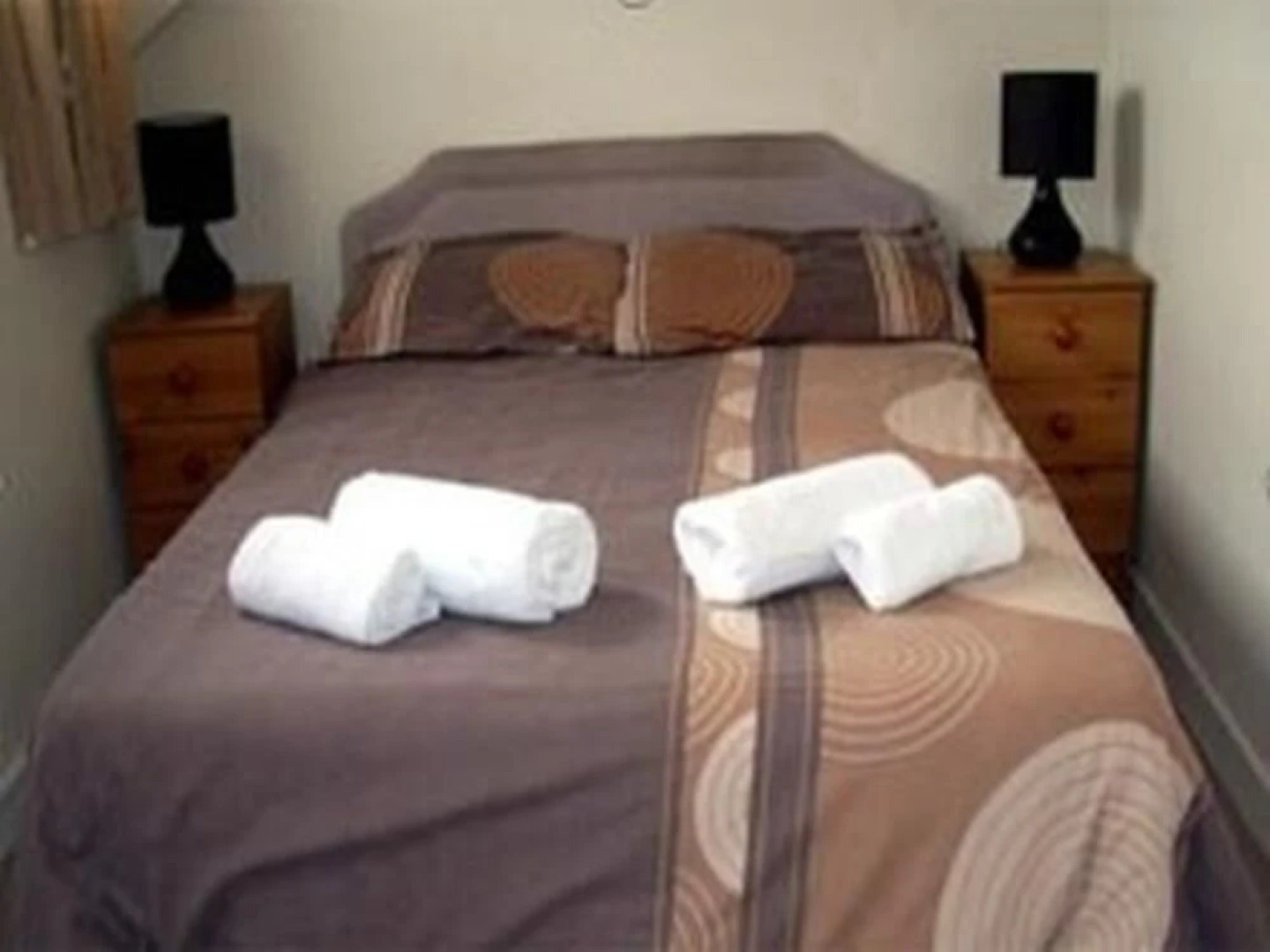 Aartswood Guest House