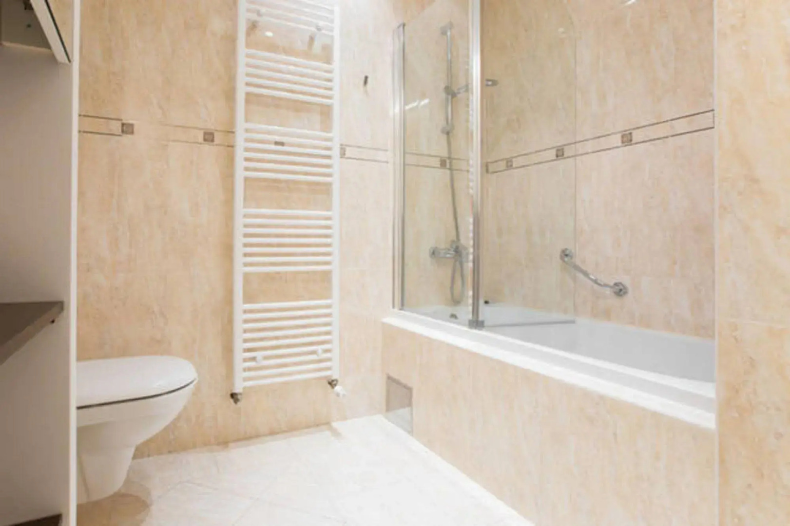 Madison Luxury Apartments