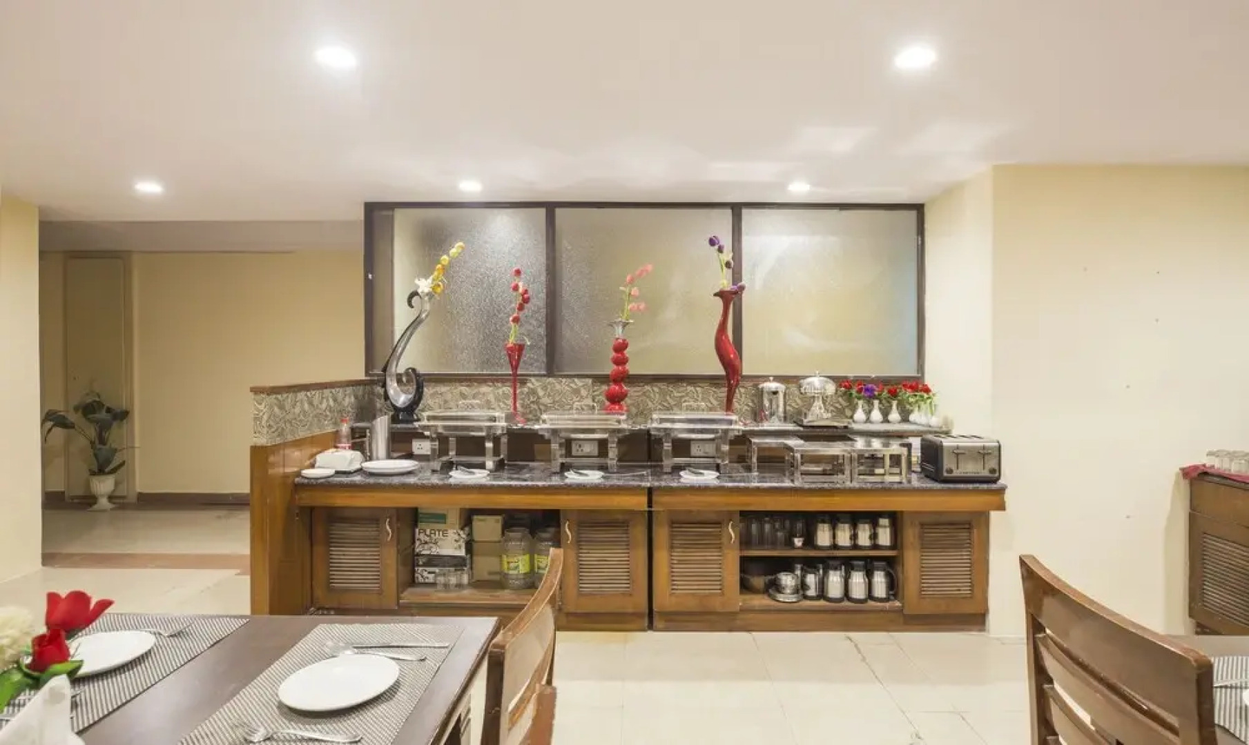 Hotel Paras Inn by Treebo Hotels