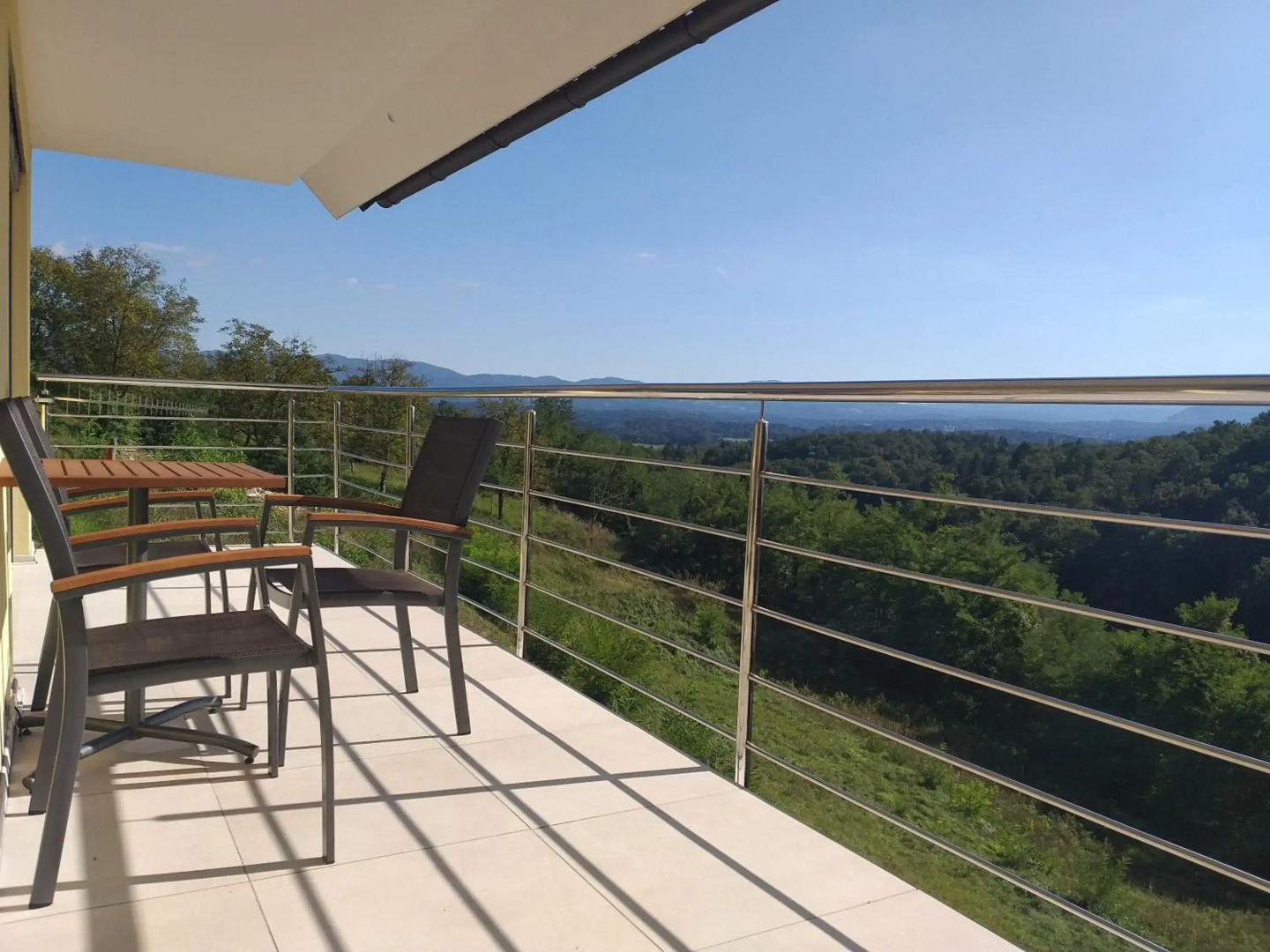 Hillhouse Novo mesto