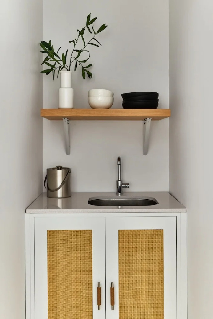 Windjammer Motor Inn