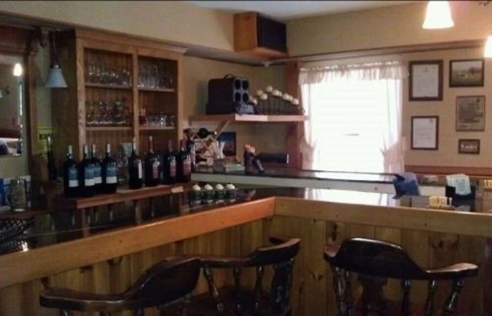 Casa Bella Inn & Restaurant