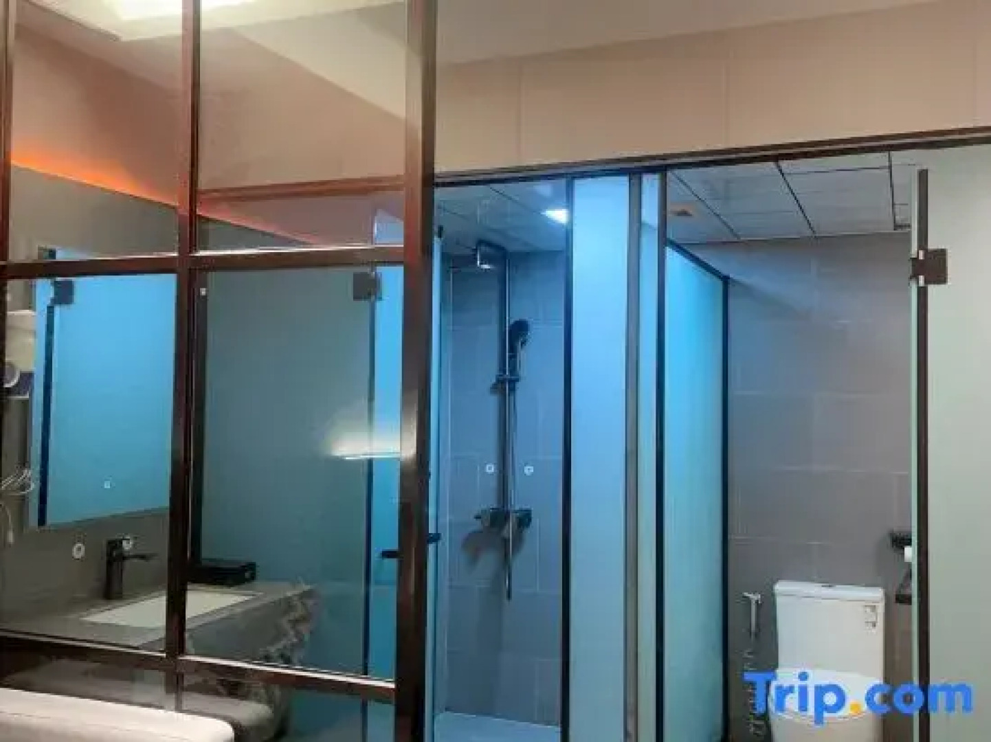 Xiayizhan Fashion Hotel