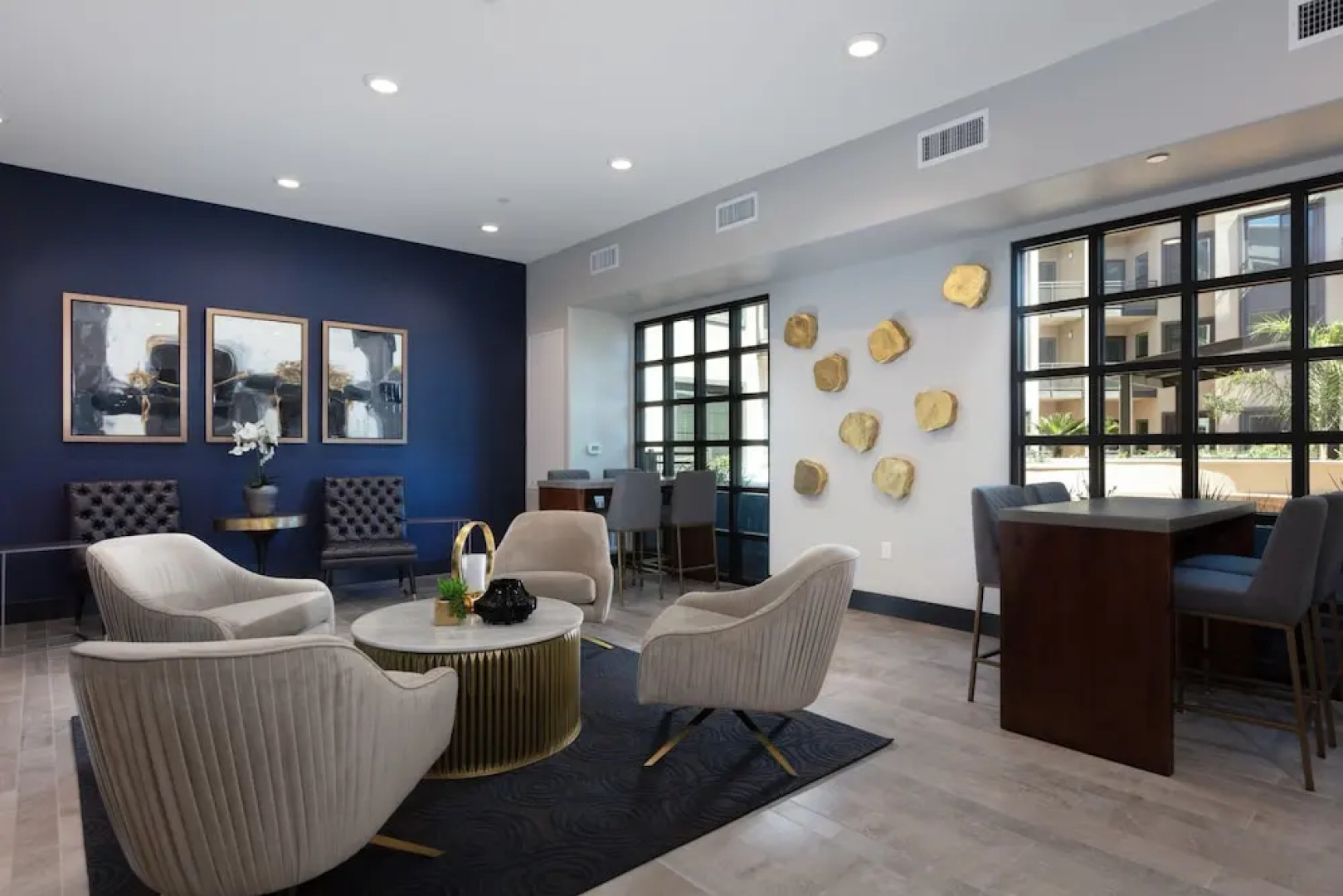 Global Luxury Suites in Campbell