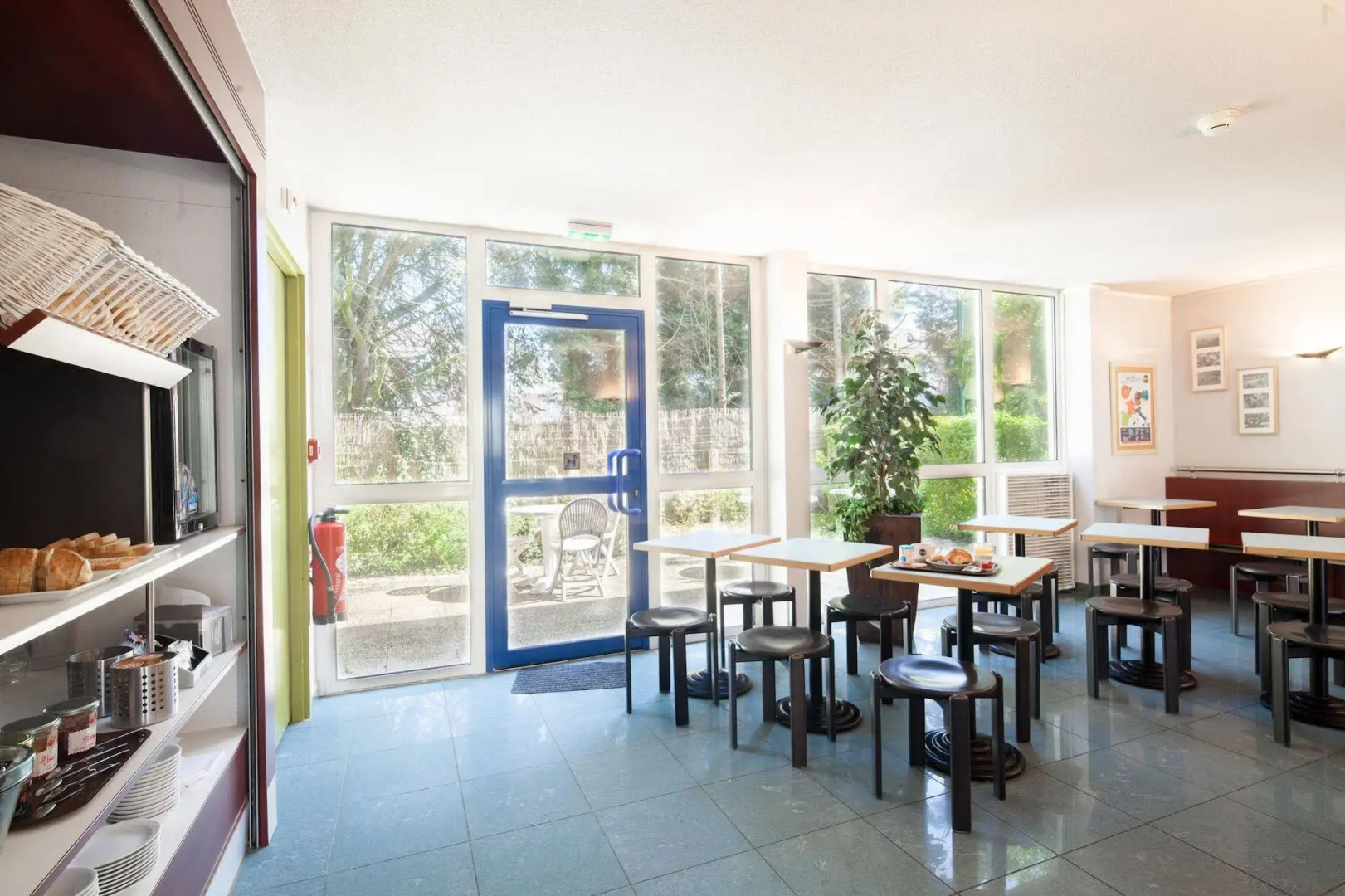 B&B HOTEL Douai Parc des Expos Cuincy