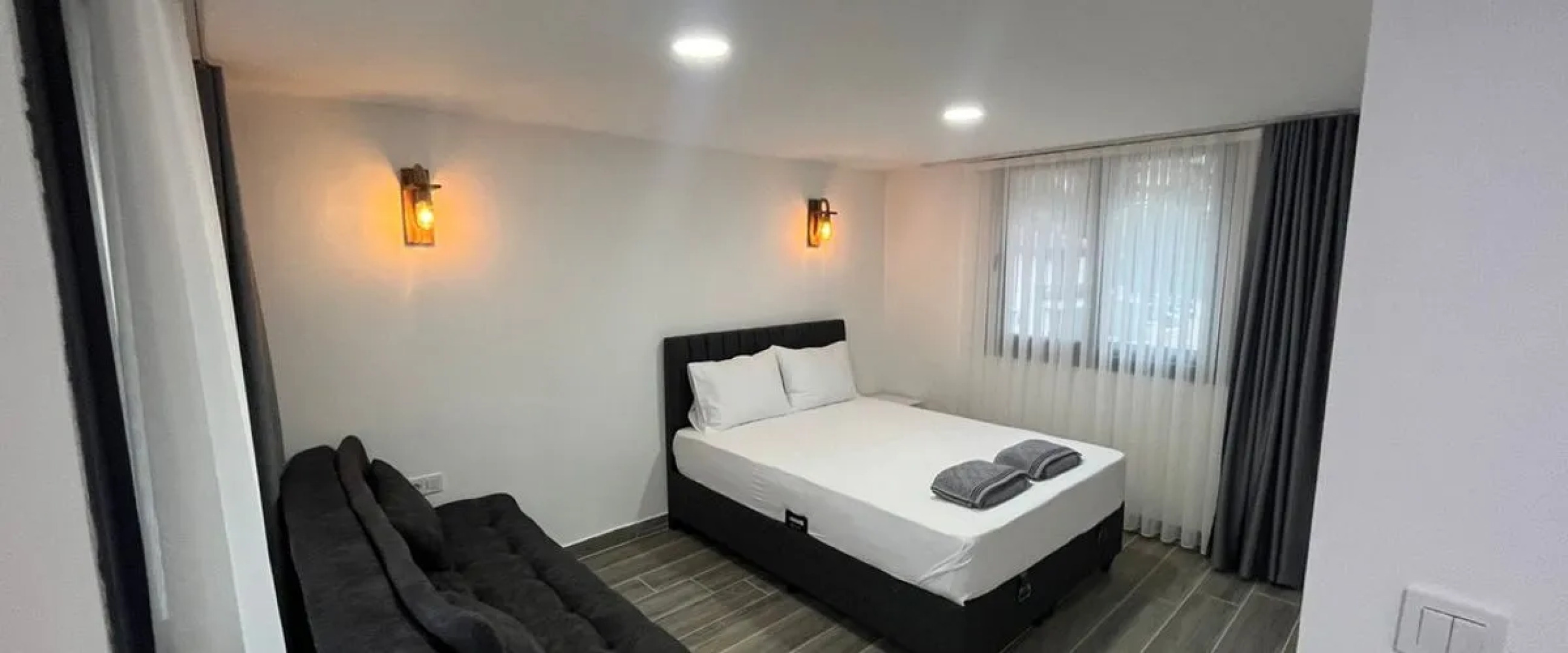 Akçapınar Altın Konakları