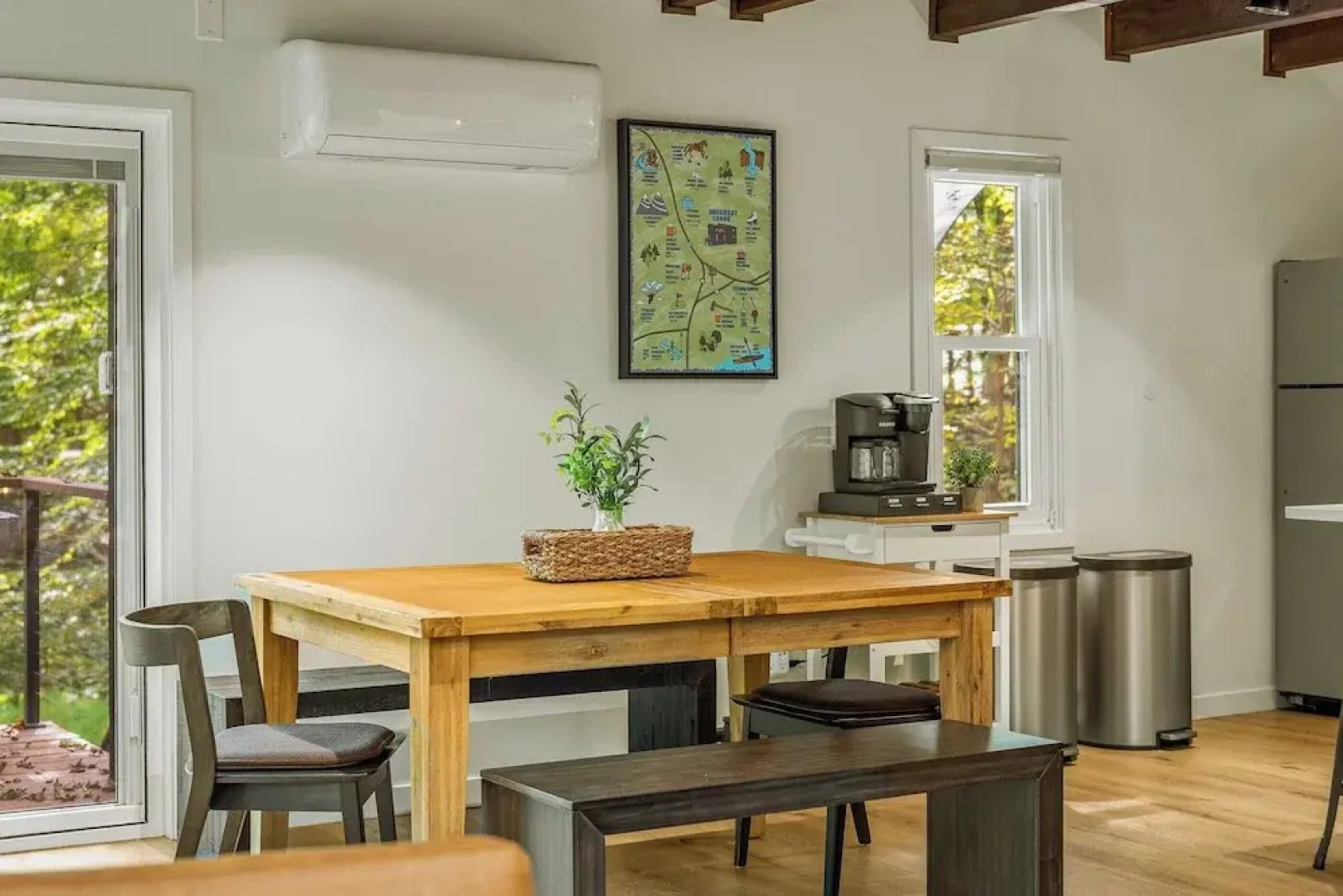 Hot Tub, Lake Access + Community Amenities Somerset Lodge by Avantstay