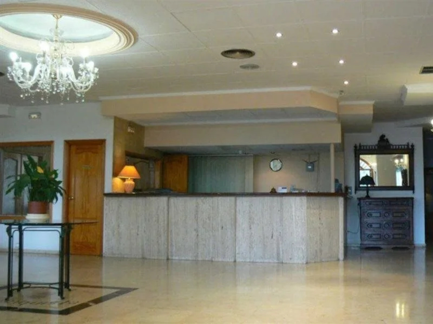 Hotel Reconquista