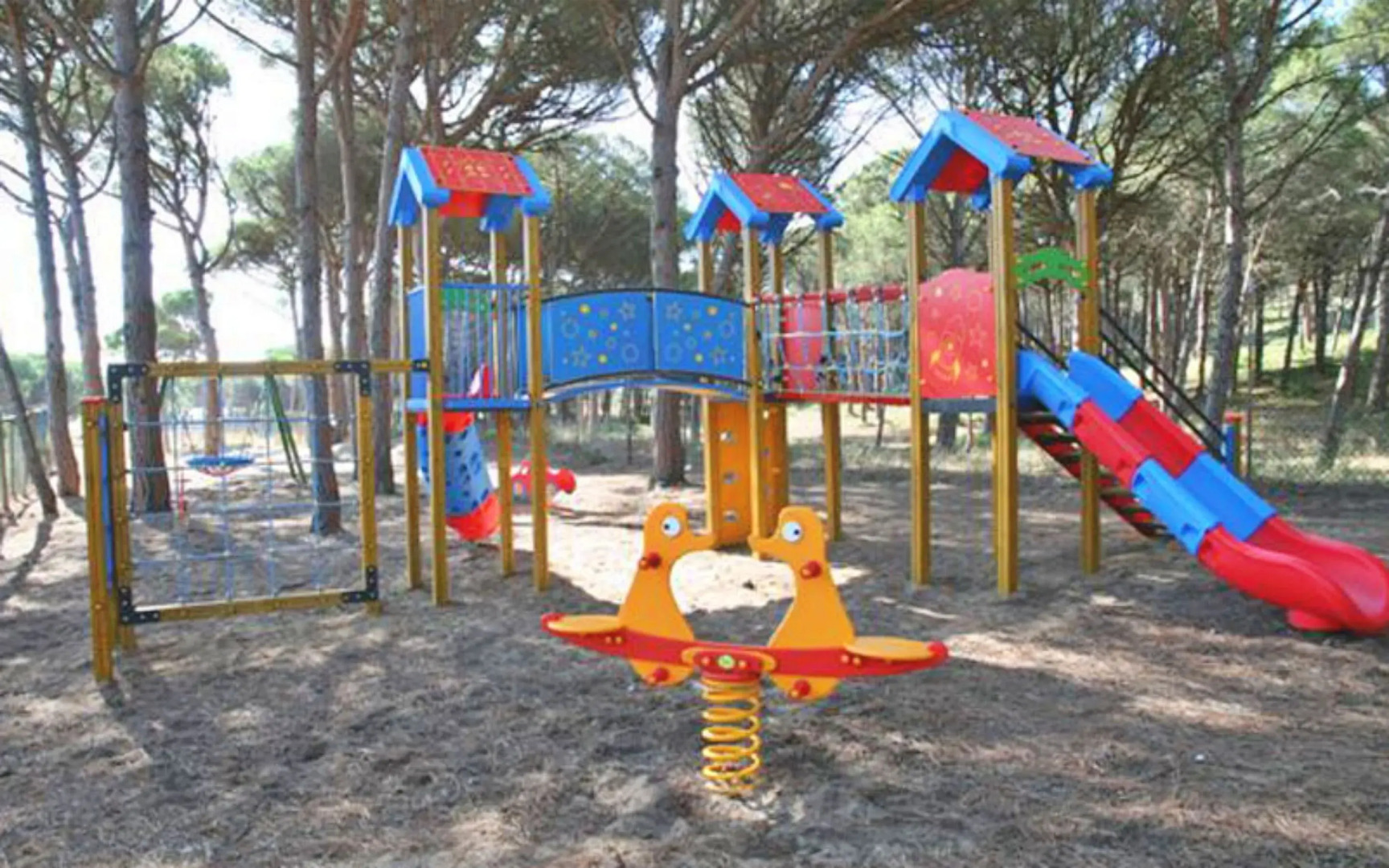 Ribes Apartamento con Jardín