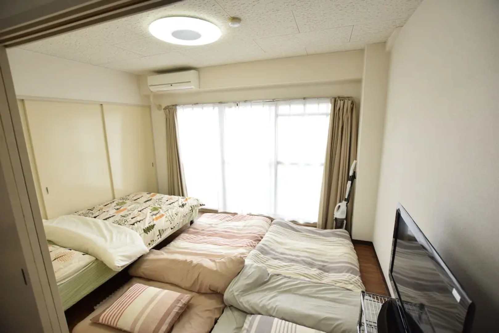 Moriguchi Apartment