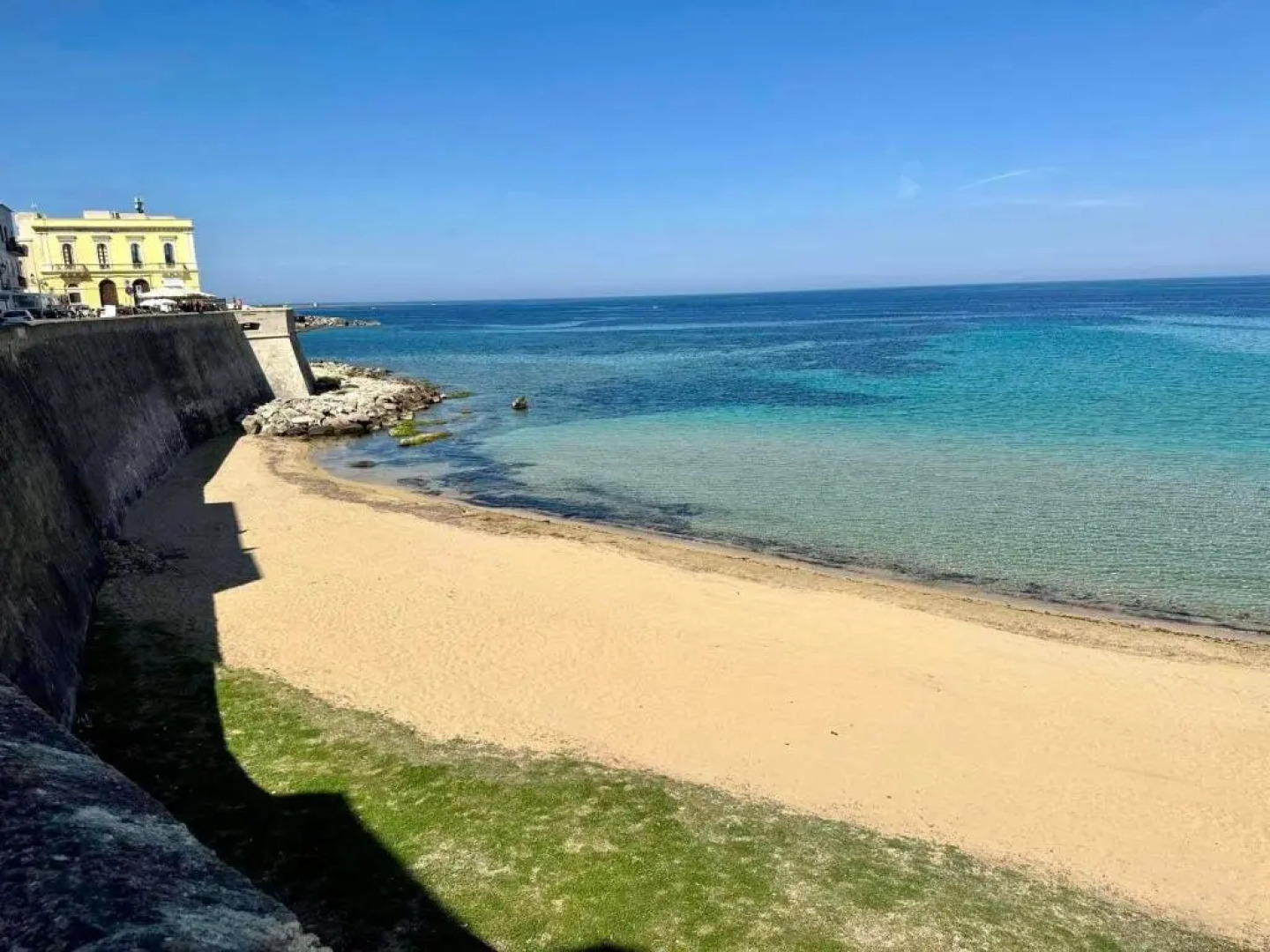 Minzoni Gallipoli Sul Mare E 130 Mt Dal Centro