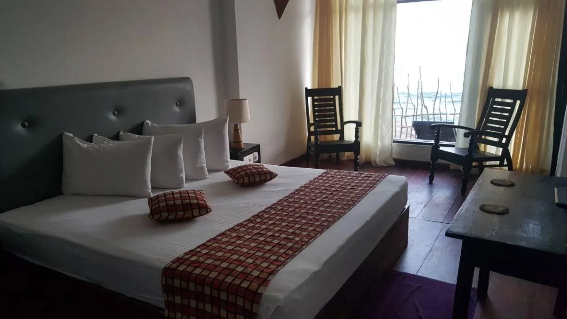 Cinnamon Beach Inn