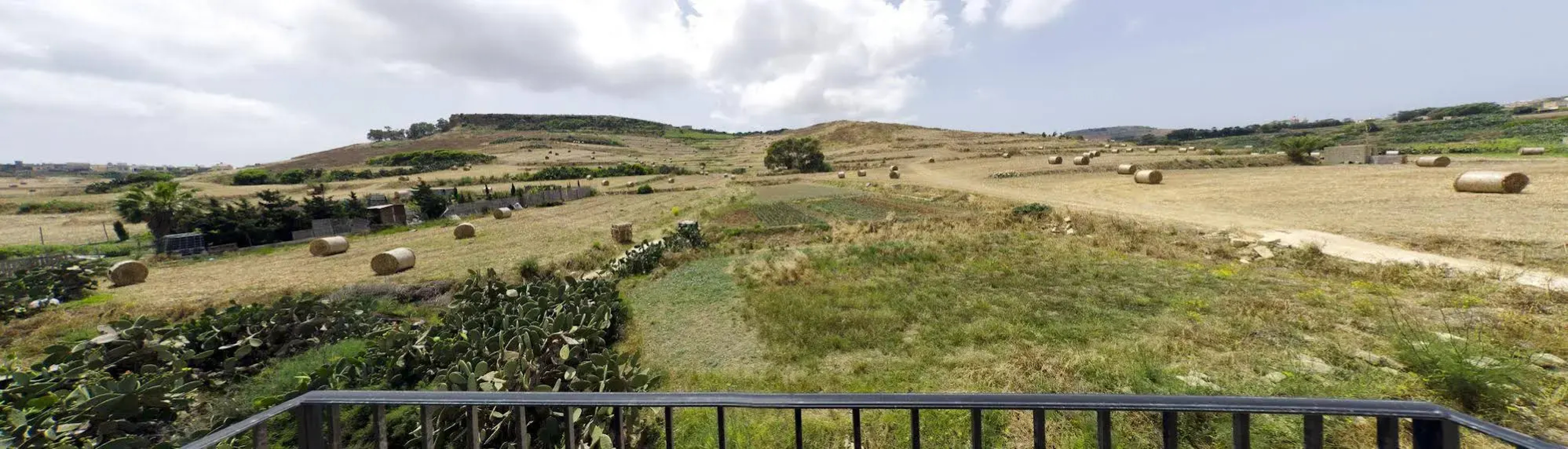 Tal-barun Farmhouse