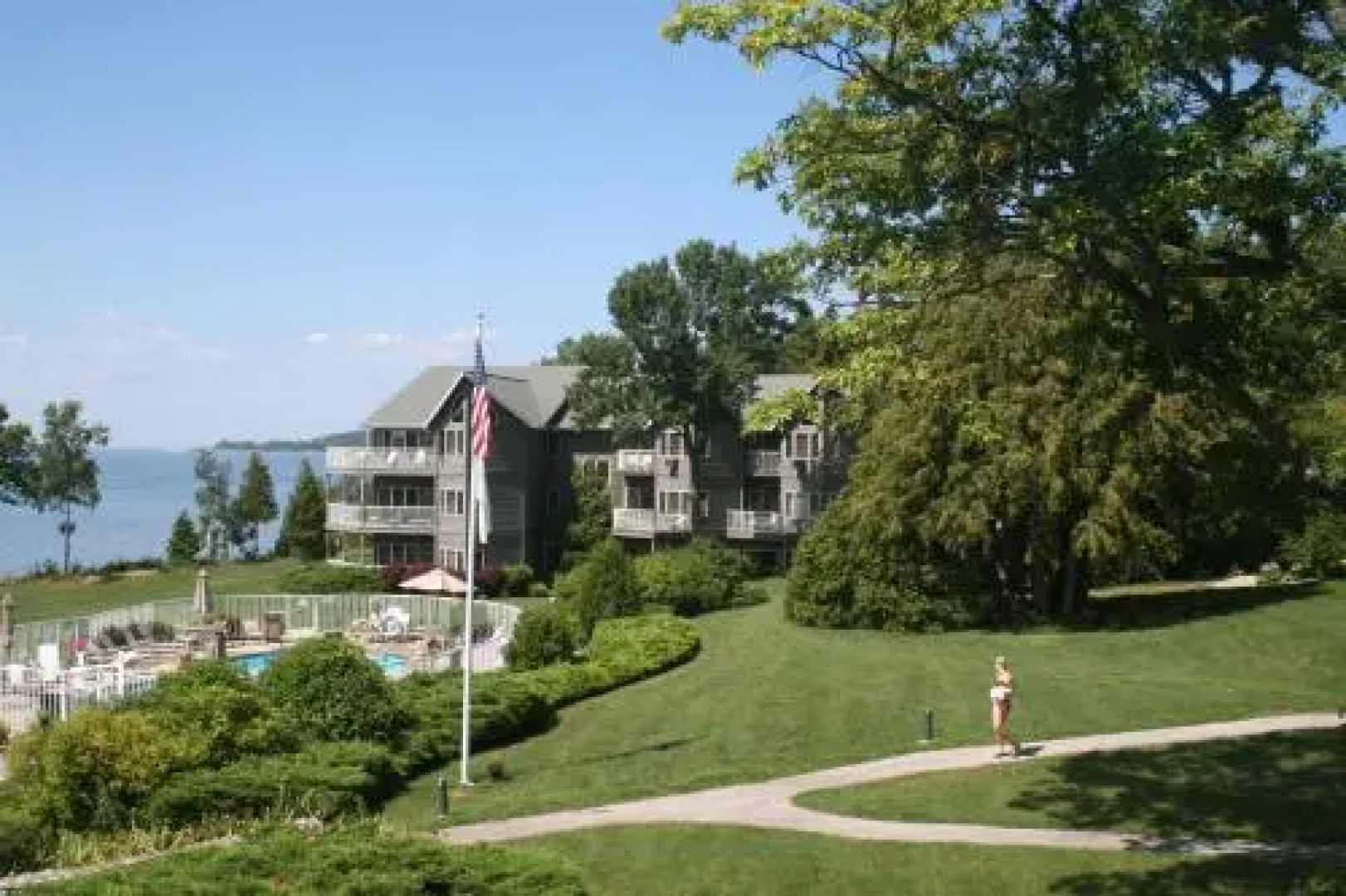 Bay Shore Inn